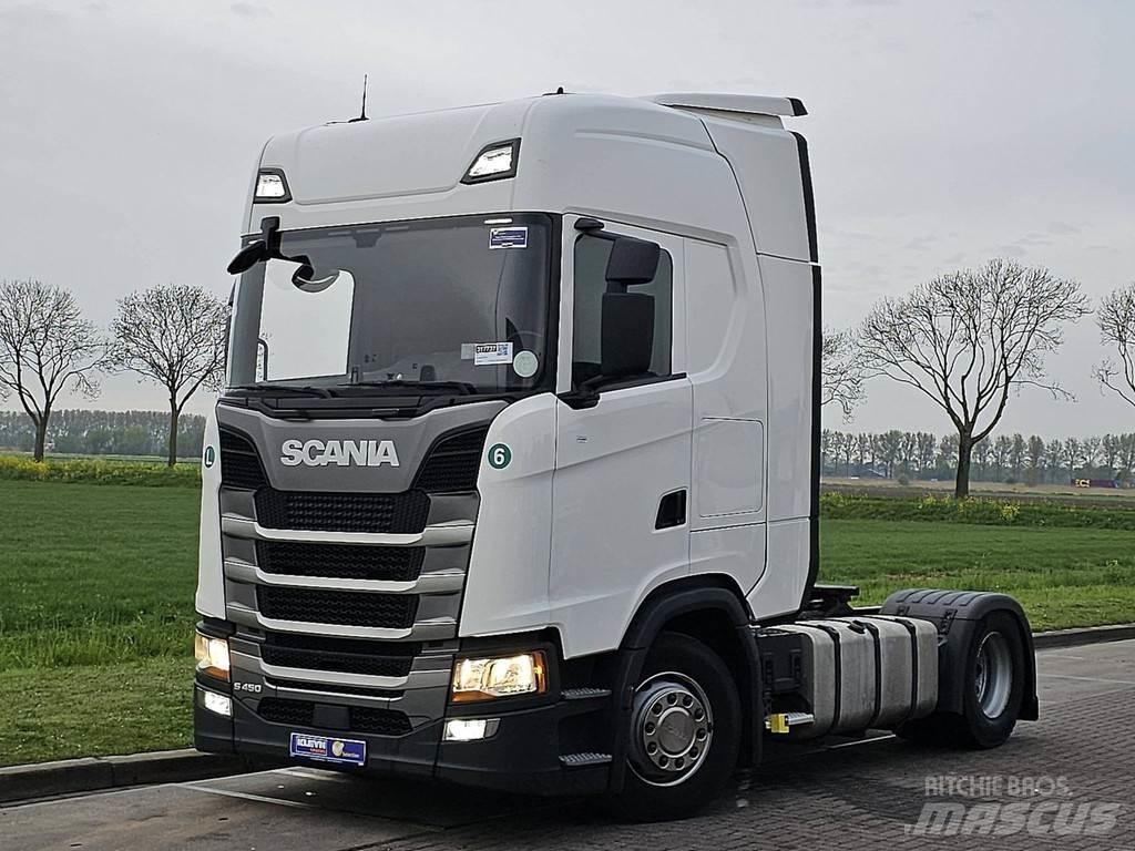Scania S450 Sadulveokid