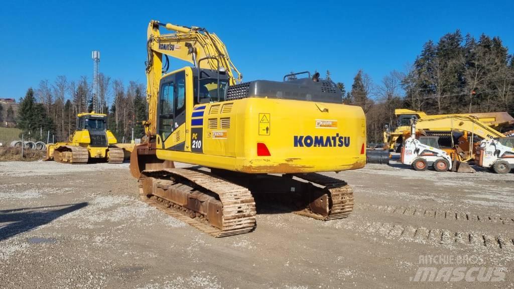 Komatsu PC 210 LC-11 Roomikekskavaatorid