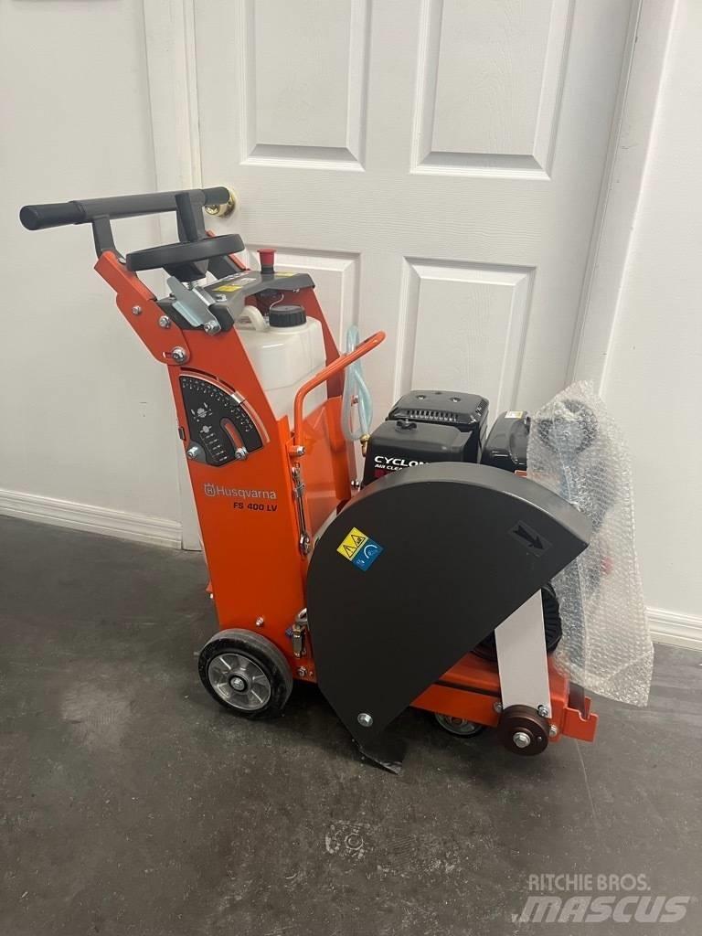 Husqvarna FS400LV Betoonivalmistamistarvikud