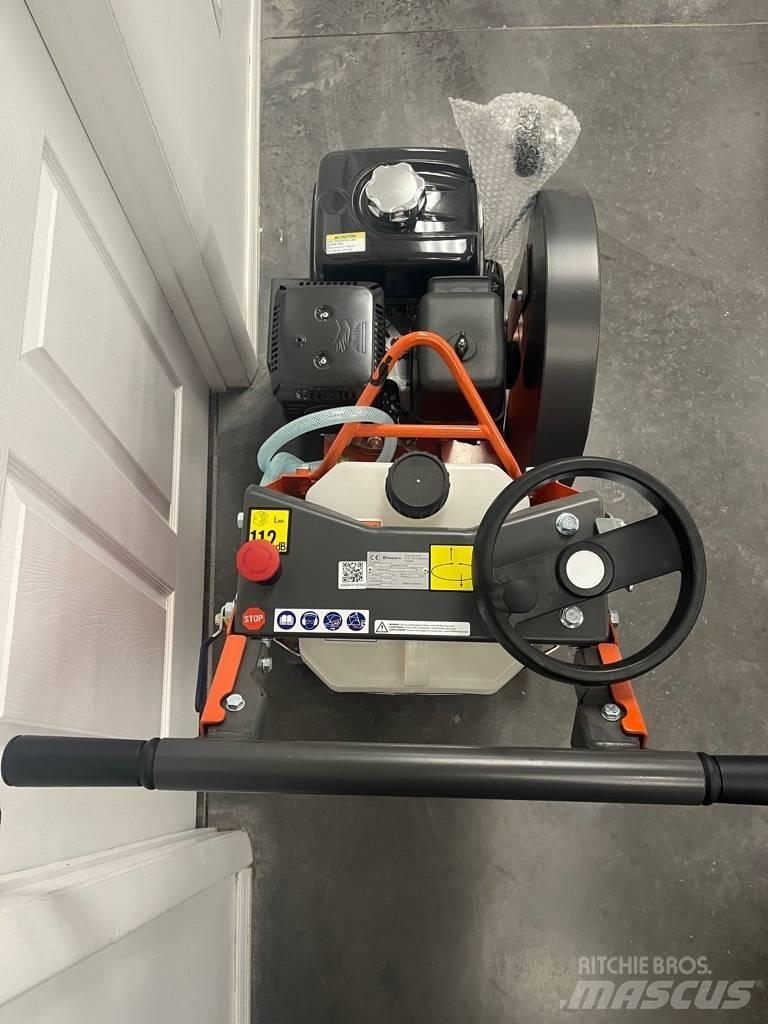 Husqvarna FS400LV Betoonivalmistamistarvikud