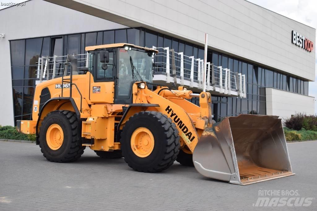 Hyundai HL 965 Rataslaadurid