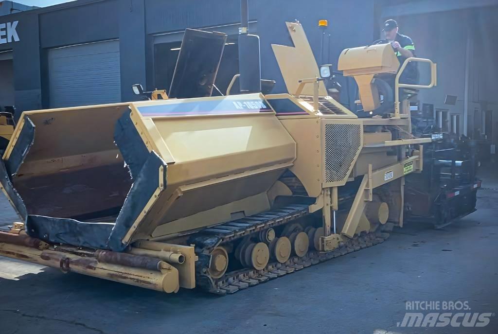 CAT AP 1050 B Asfaldilaoturid