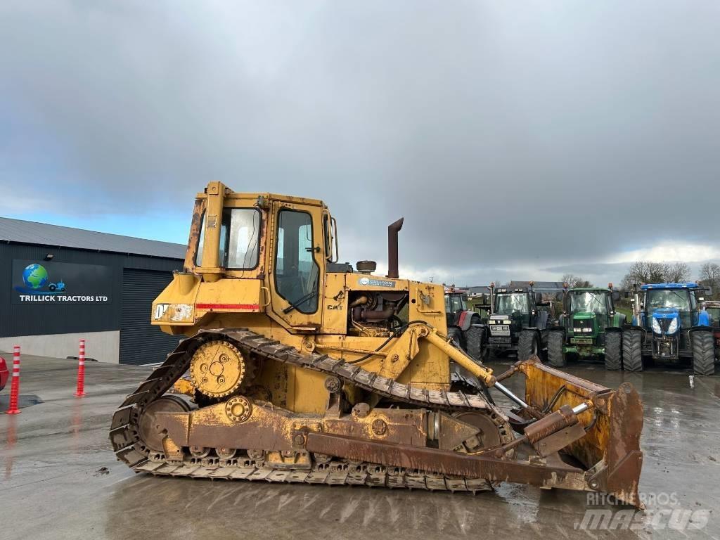 CAT D 5 H Buldooserid