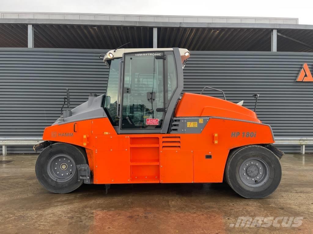 Hamm HP 180I Pneumorehvidega rullid