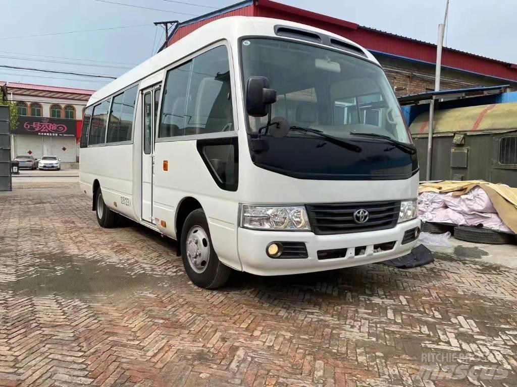 Toyota Coaster Bus Väikebussid