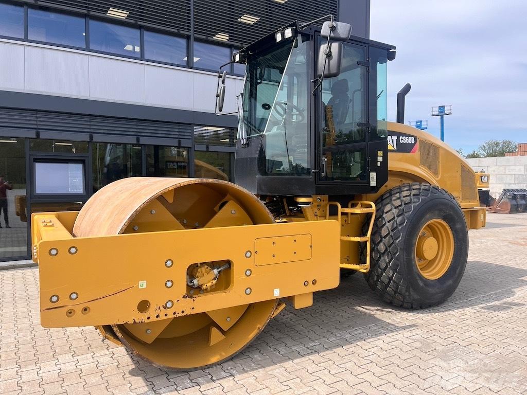 CAT CS 66 B Ühe trumliga rullid