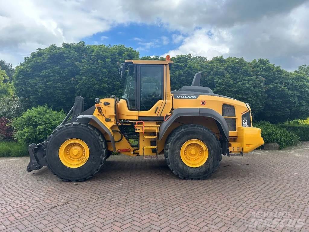 Volvo L120 H Rataslaadurid