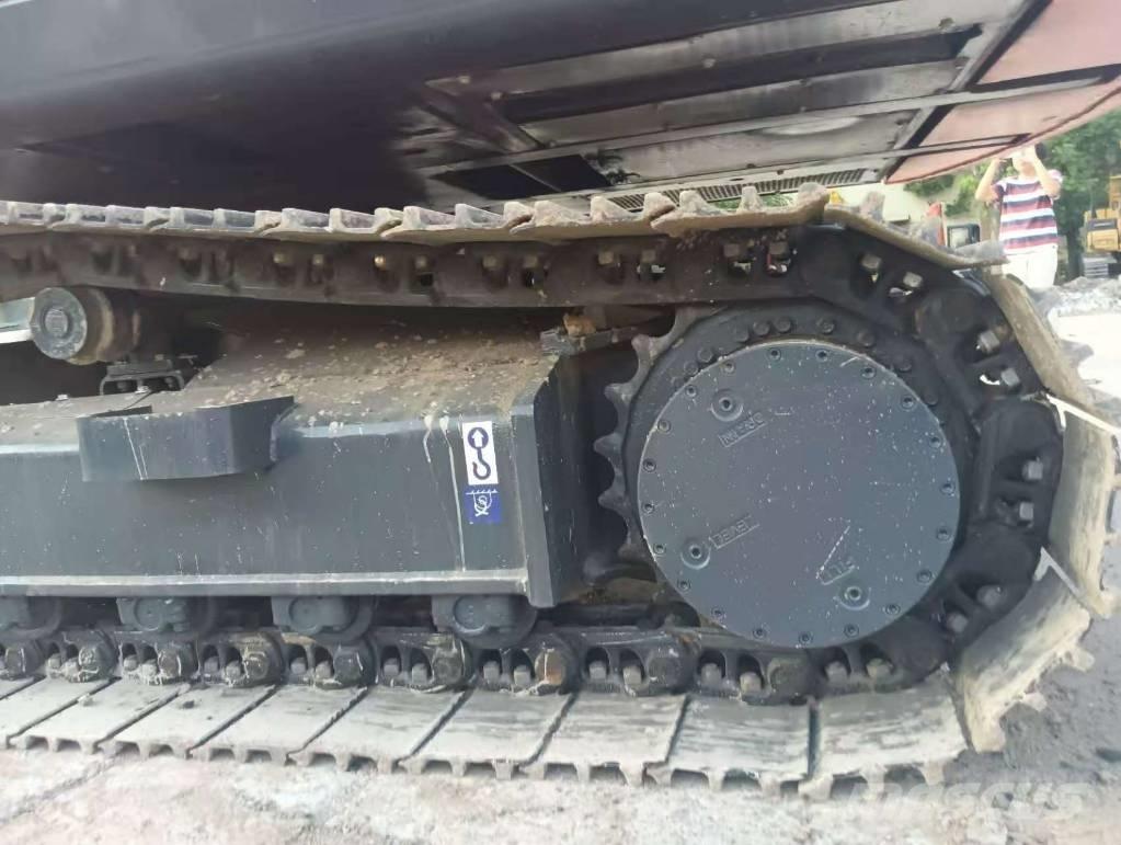 Doosan DX 225 LC-9C Roomikekskavaatorid