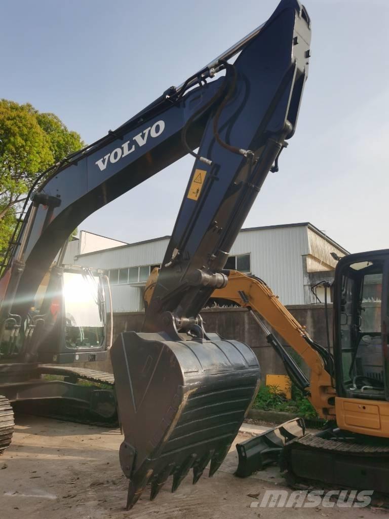 Volvo EC 250 D L Roomikekskavaatorid