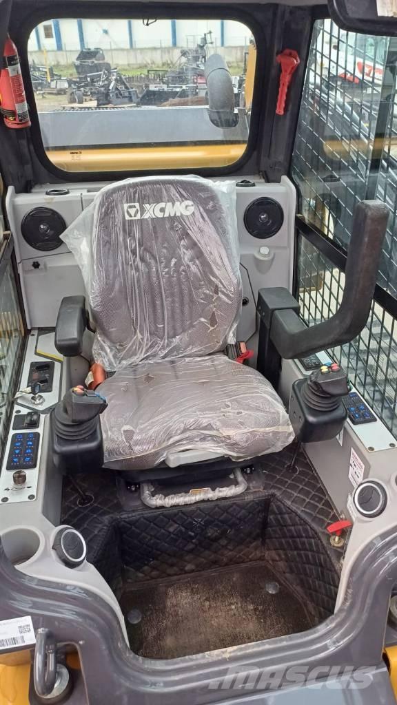 XCMG XC7-TV12 Roomiklaadurid