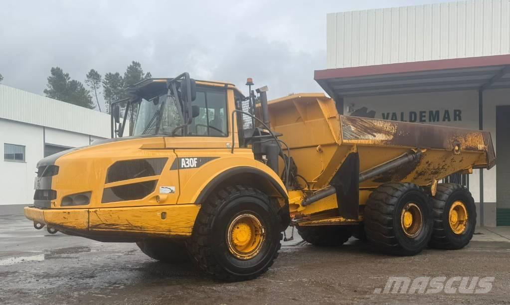 Volvo A 30 F Liigendraamiga pinnaseveokid