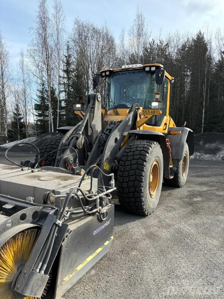 Volvo L 90 H Rataslaadurid