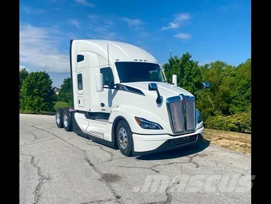 Kenworth T 680 Sadulveokid