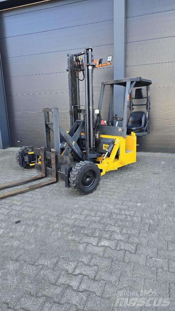 Moffett M4 20.4 Veoautol transporditav kahveltõstuk