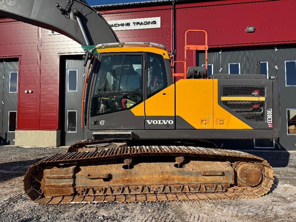 Volvo EC 300 EL Roomikekskavaatorid