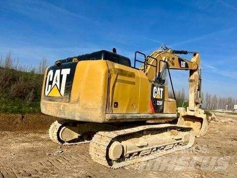 CAT 326 F L Roomikekskavaatorid