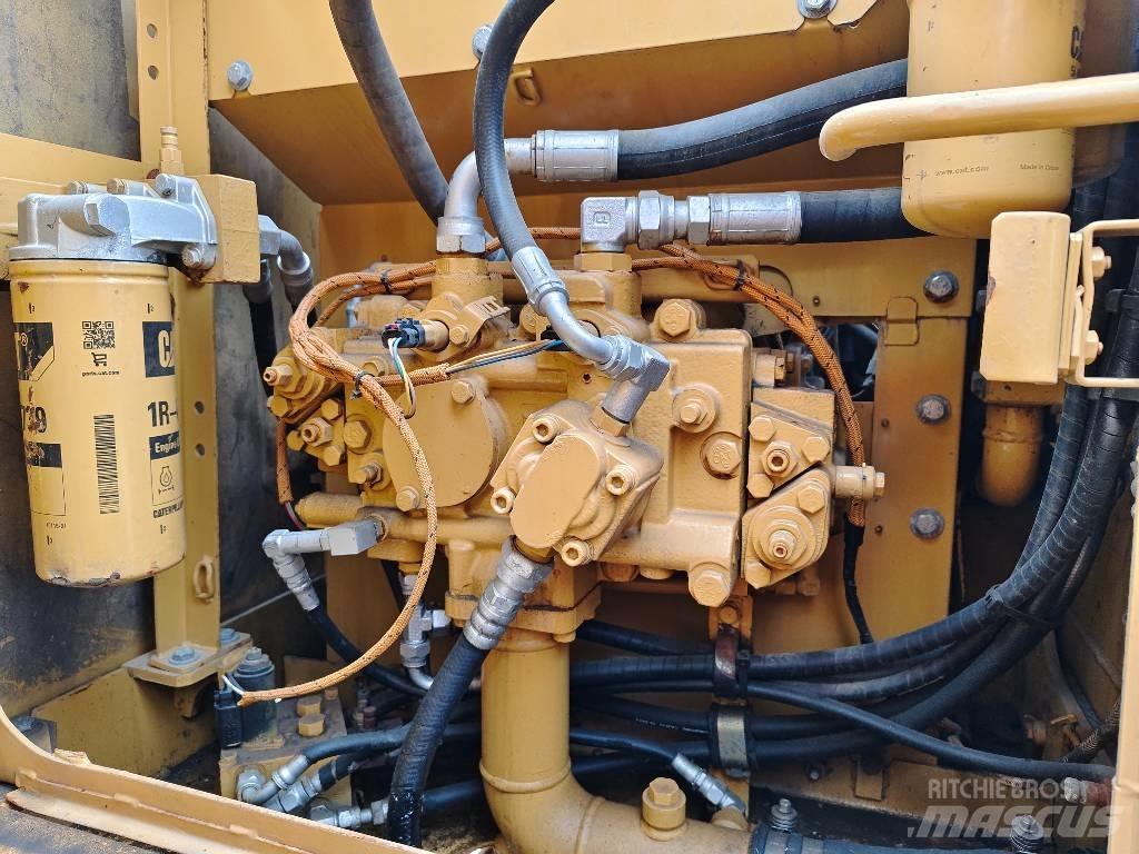 CAT 315 D2 Roomikekskavaatorid