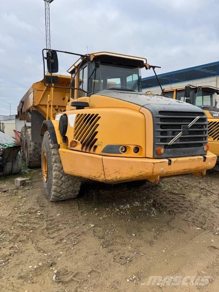 Volvo A 40 D Liigendraamiga pinnaseveokid