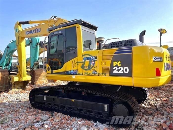 Komatsu PC 220-8 Roomikekskavaatorid