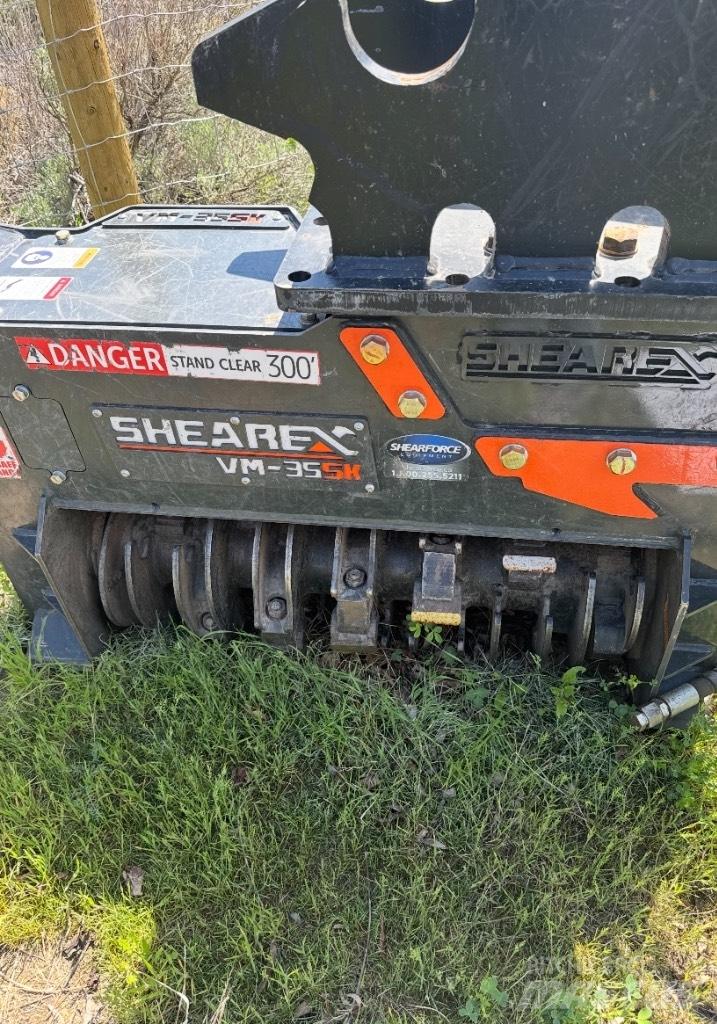 Hitachi ZX 135 US-3 Roomikekskavaatorid