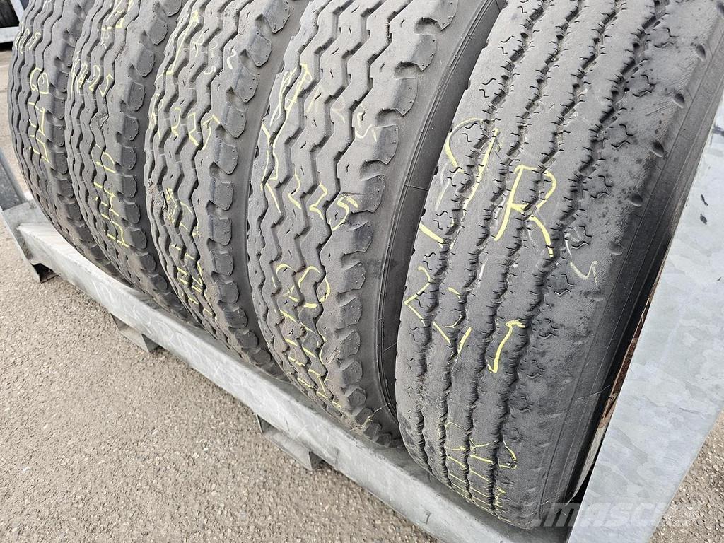 Uniroyal 9 R 22.5 Raampoolhaagised