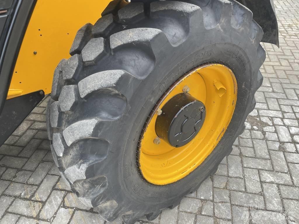 JCB 540-140     2016 Teleskooplaadurid