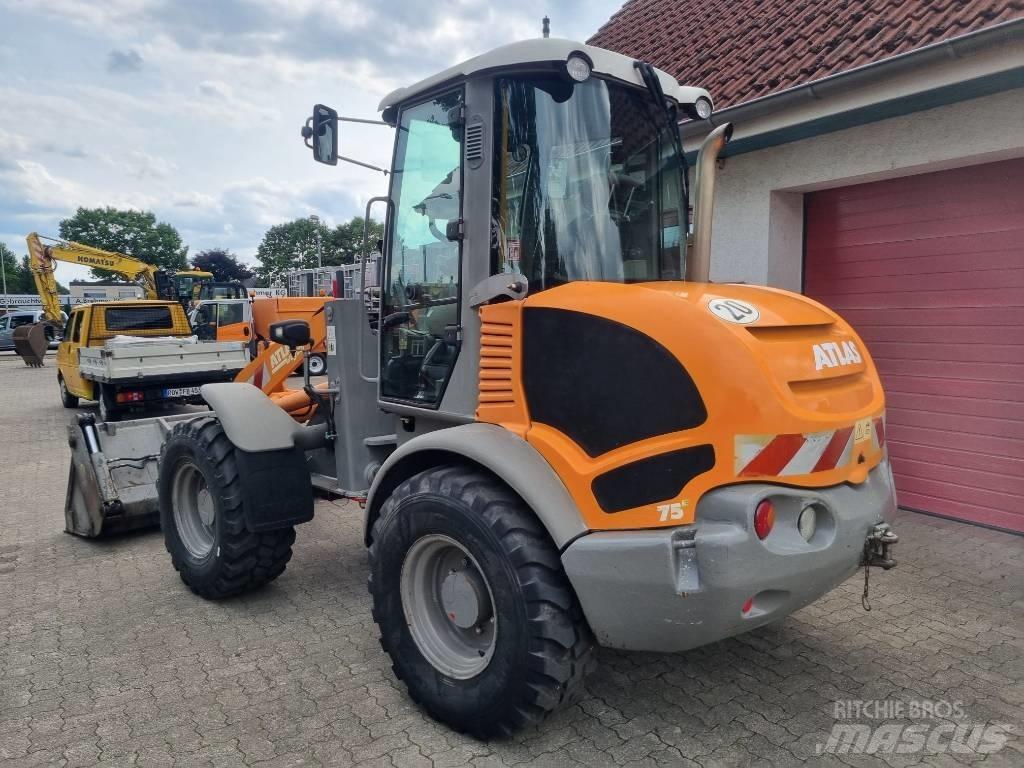 Atlas 75 E Rataslaadurid