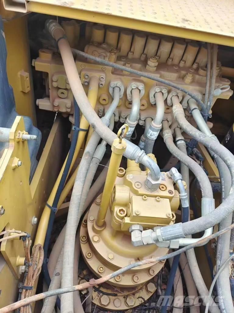 CAT 320 GC Roomikekskavaatorid