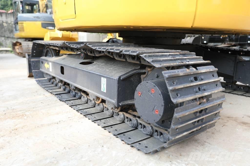 Komatsu PC 78 US-6 Väikeekskavaatorid 7t-12t