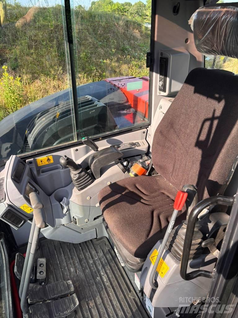 Kubota KX 080-4 Miniekskavaatorid < 7 t