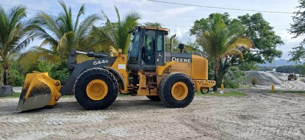 John Deere 644 K Rataslaadurid