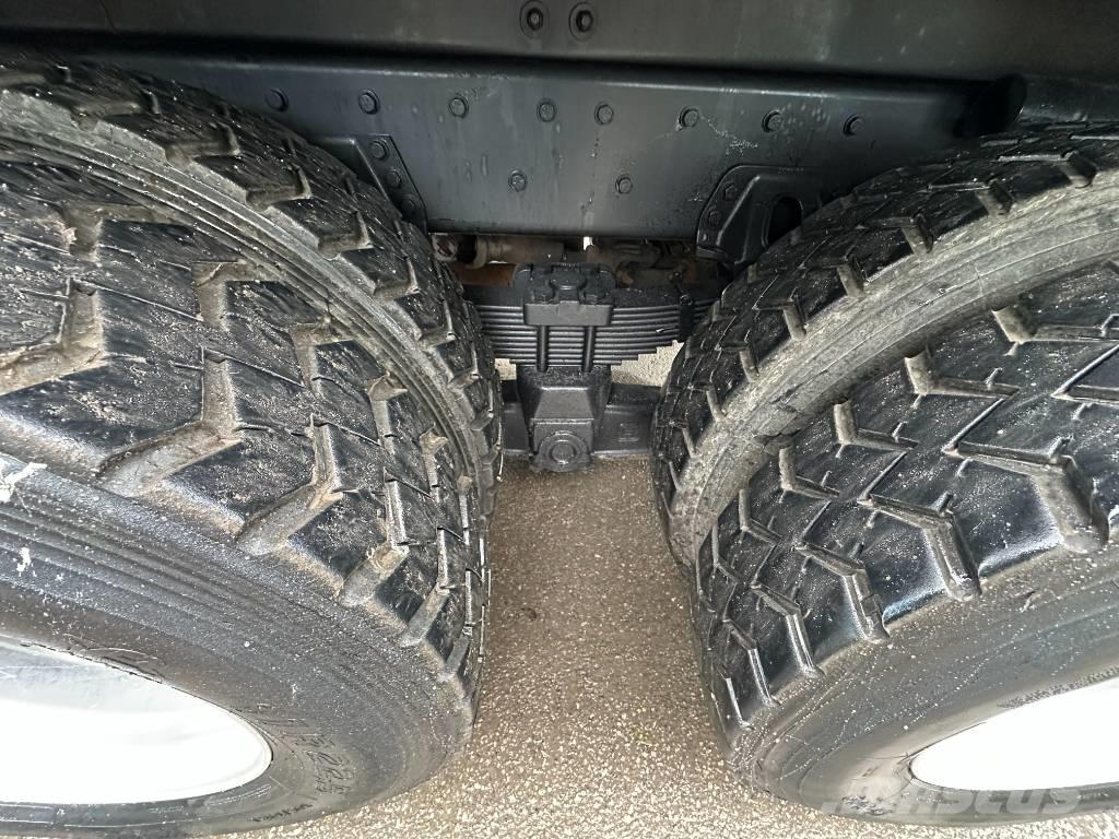 Freightliner 114 SD Vaakumautod