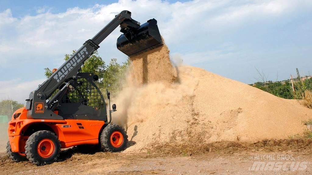 Ausa T144H Teleskooplaadurid