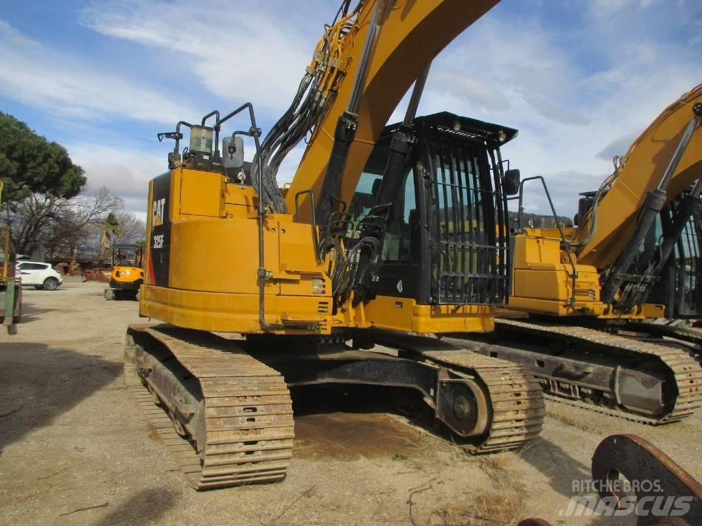 CAT 325 F LCR Roomikekskavaatorid