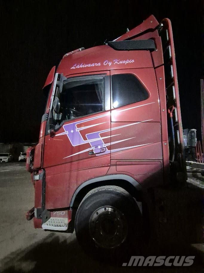 Volvo FH16 750 8x4 Metsaveokid