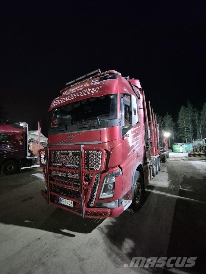 Volvo FH16 750 8x4 Metsaveokid