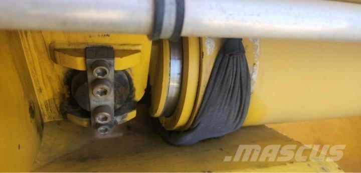 Demag AC 120-1 Maastikutõstukid