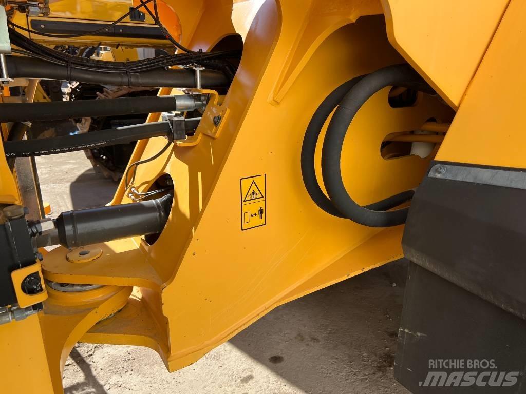 Volvo L180H Rataslaadurid