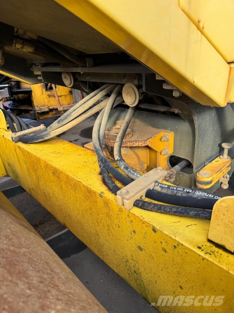 Bomag D177D-3 Ühe trumliga rullid