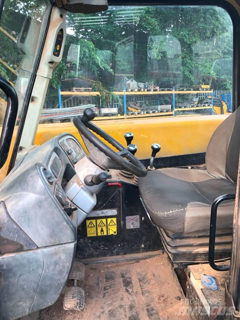 JCB 526-56 Põllumajanduslikud teleskoopkäitlejad