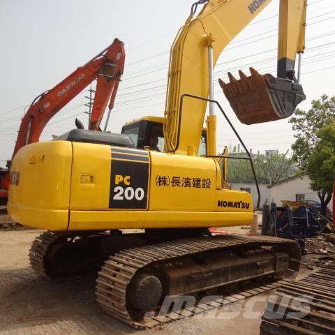 Komatsu pc200-7 Roomikekskavaatorid