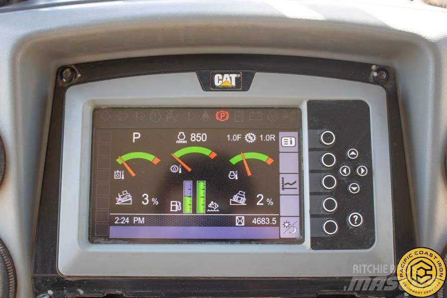 CAT D 6 N LGP Buldooserid