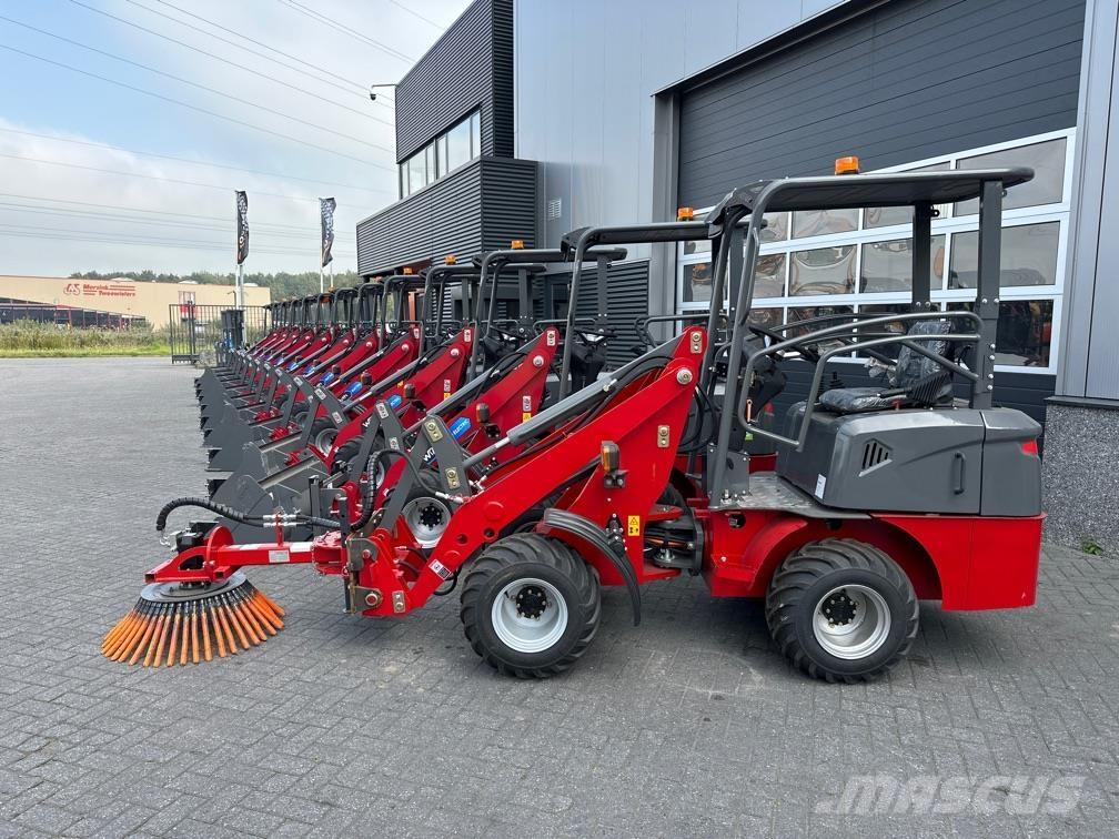  E700 ELECTRIC Rataslaadurid