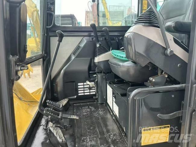 Komatsu PC 56 Miniekskavaatorid < 7 t