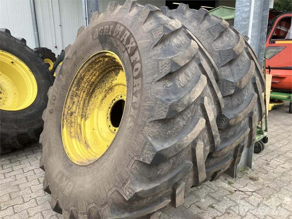 BKT 650/85R38 Rehvid, rattad ja veljed