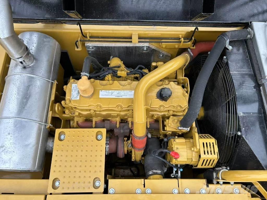 CAT 329 D Roomikekskavaatorid