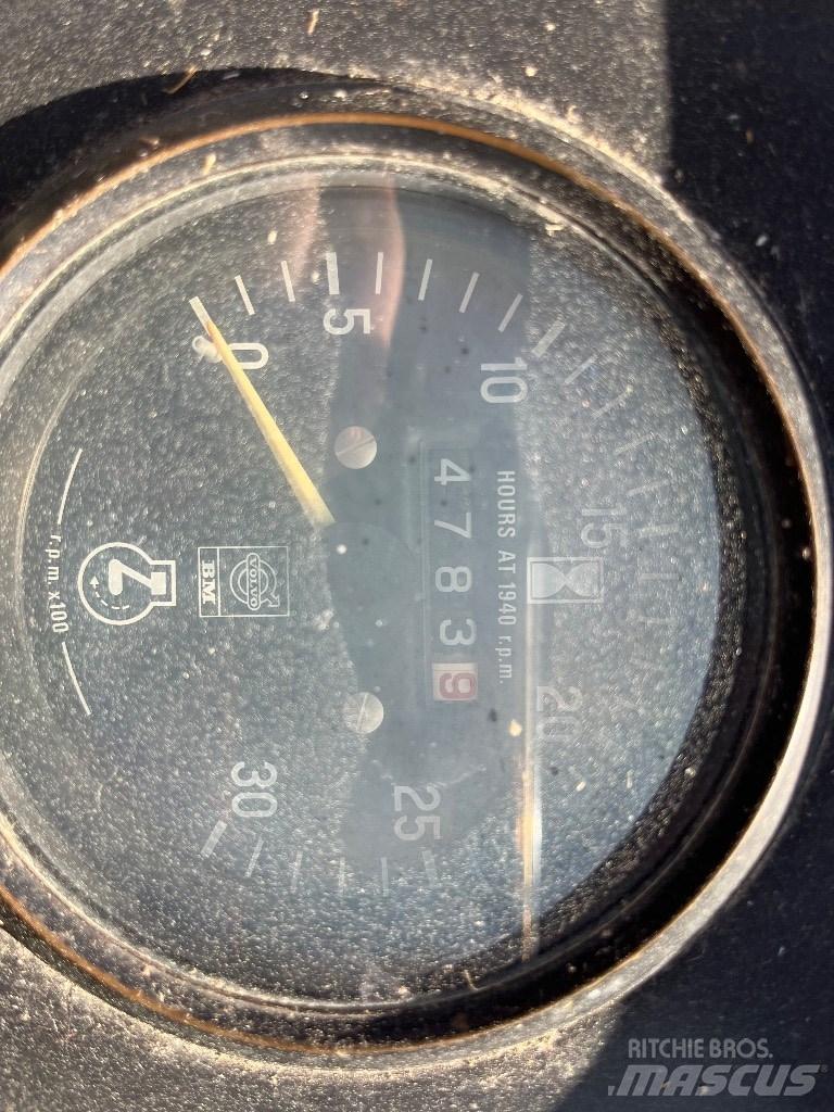 Volvo BM 2200 Traktorid