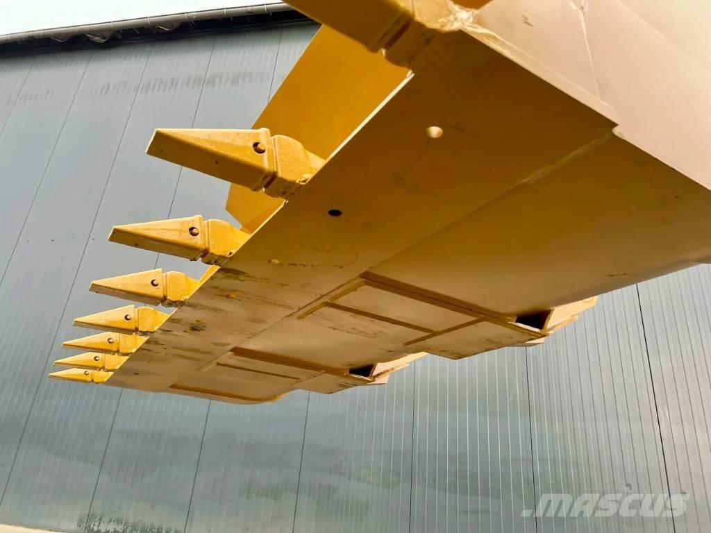 CAT 962M incl. teeth Kopad