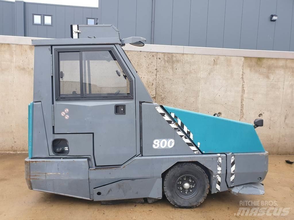 Tennant 800 Tänavapuhastusmasinad