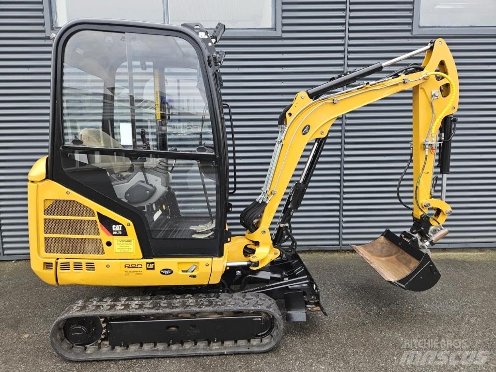 CAT 301.7 D Miniekskavaatorid < 7 t